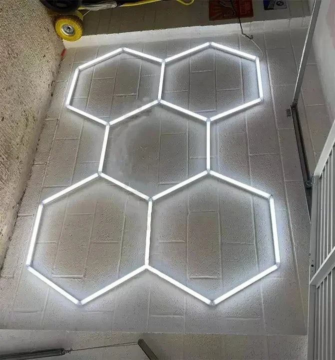 Lumière Luxe : éclairage LED hexagonal haute intensité