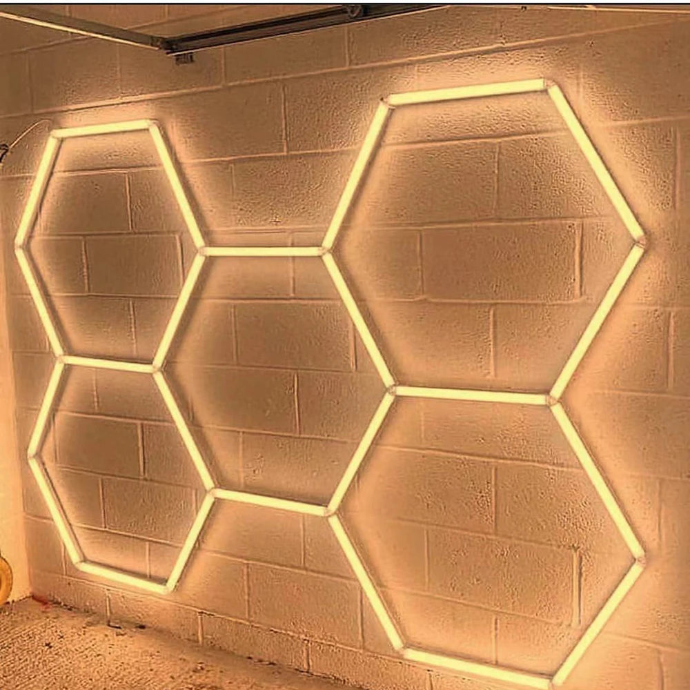 Éclairage LED hexagonal premium 6500K pour garages
