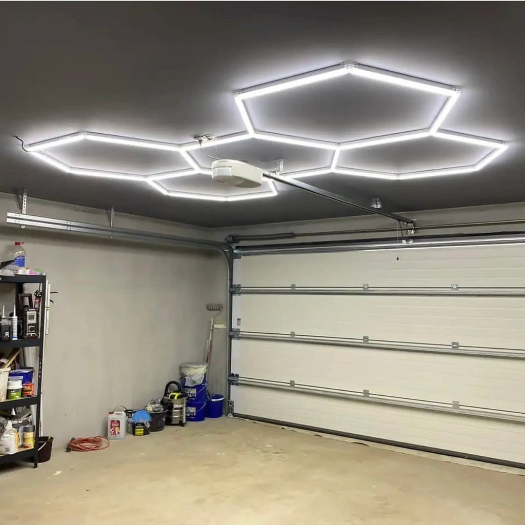 Éclairage LED hexagonal premium 6500K pour garages