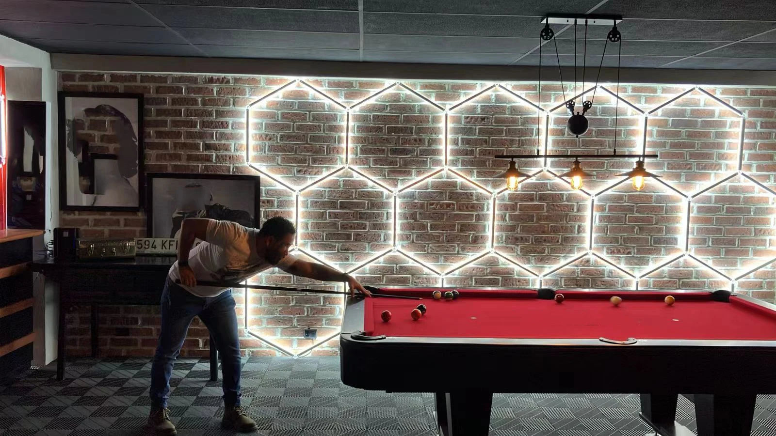 15 Hexagones LED 6500K : éclairage puissant et professionnel pour garages et detailing