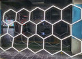Lumière hexagonale garage