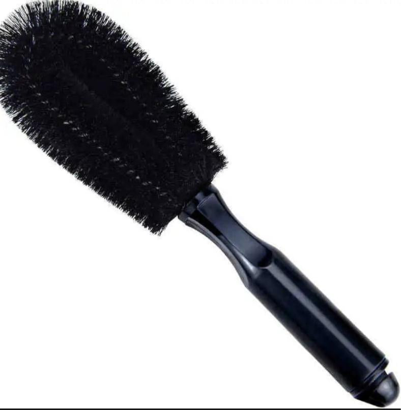 Brosse nettoyage roues